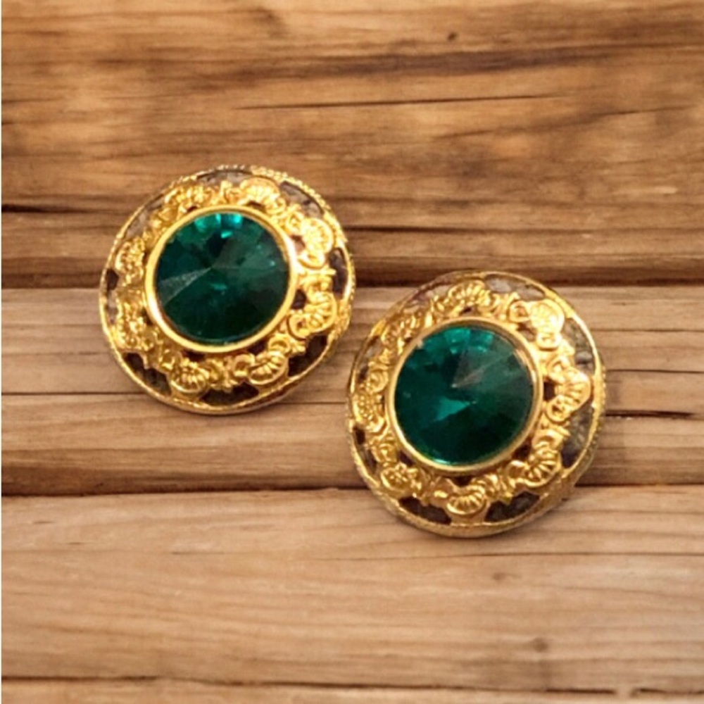 Vintage Green Gem and Gold Toned Pierced Earrings